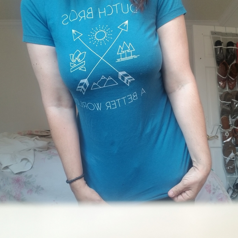 Dutch Bros t shirt
